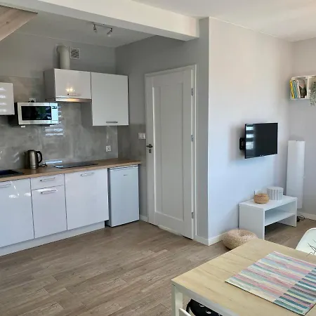 Akacjowe Zacisze * プツク