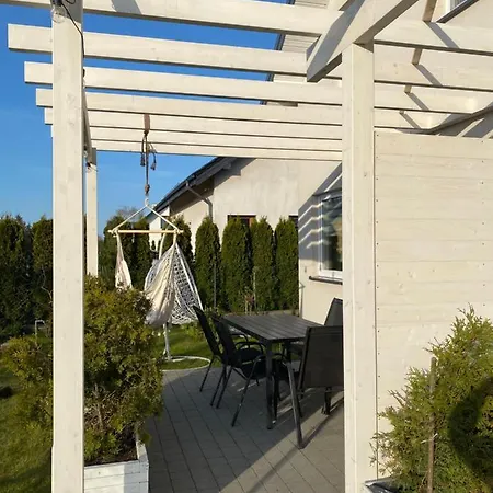 Akacjowe Zacisze * プツク