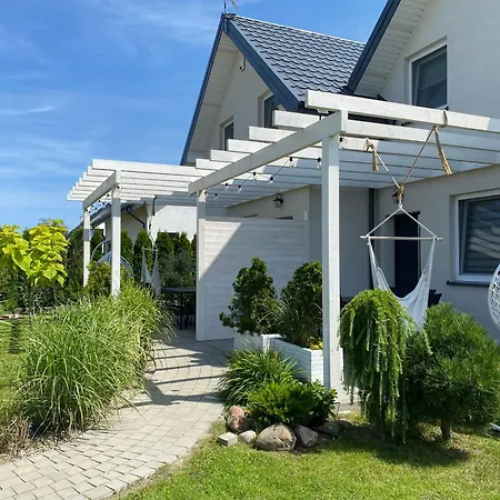 Akacjowe Zacisze プツク